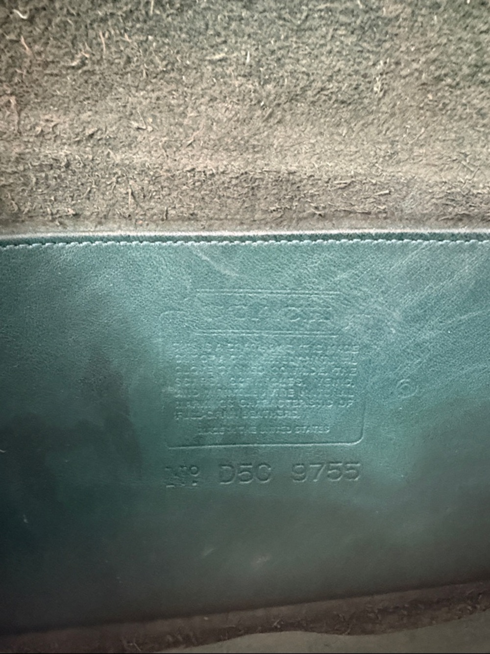 Preloved Coach Emerald Green Leather Crossbody with Gold Turn-Lock - Picture 12 of 13